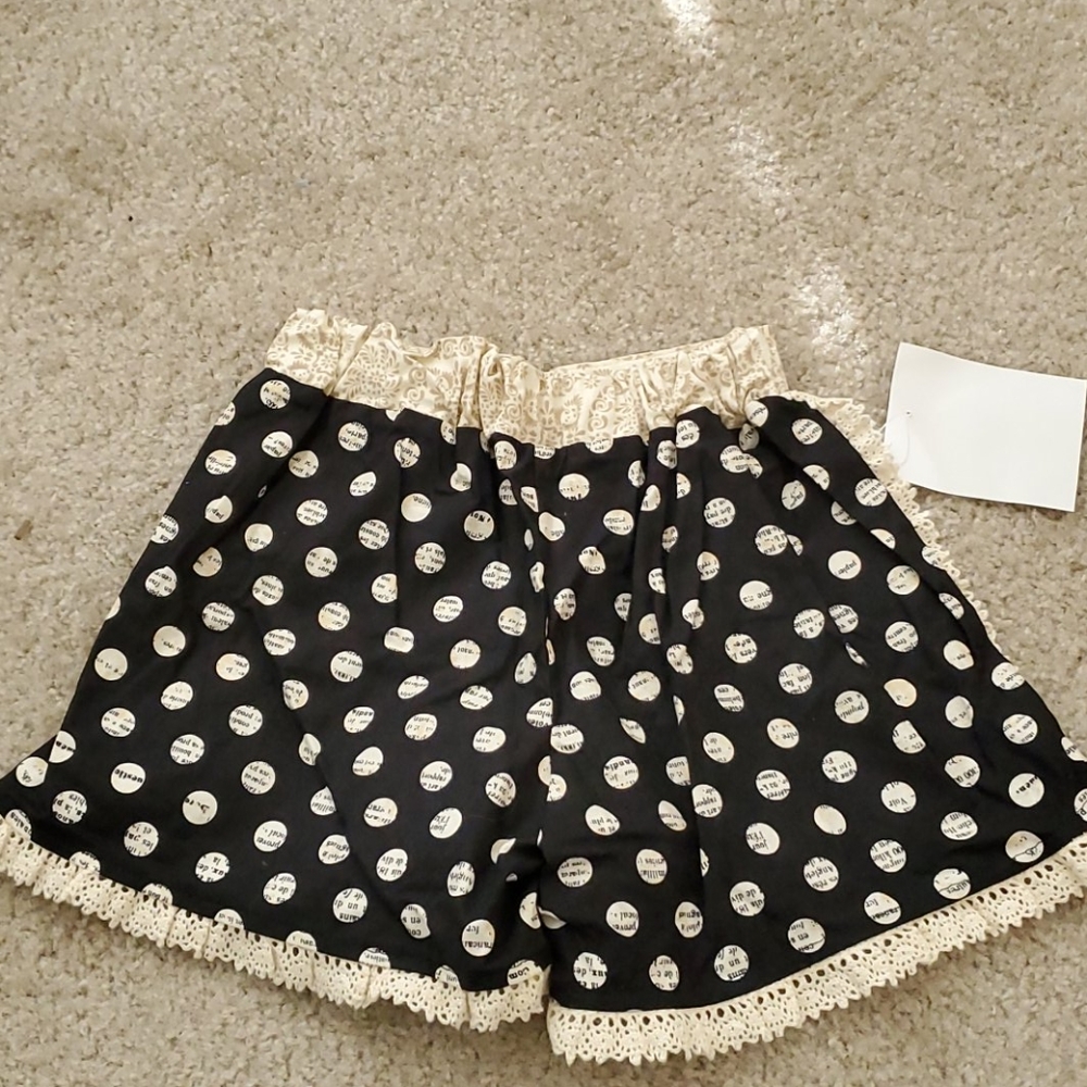 Two pairs of persnickety shorts. - Picture 6 of 6